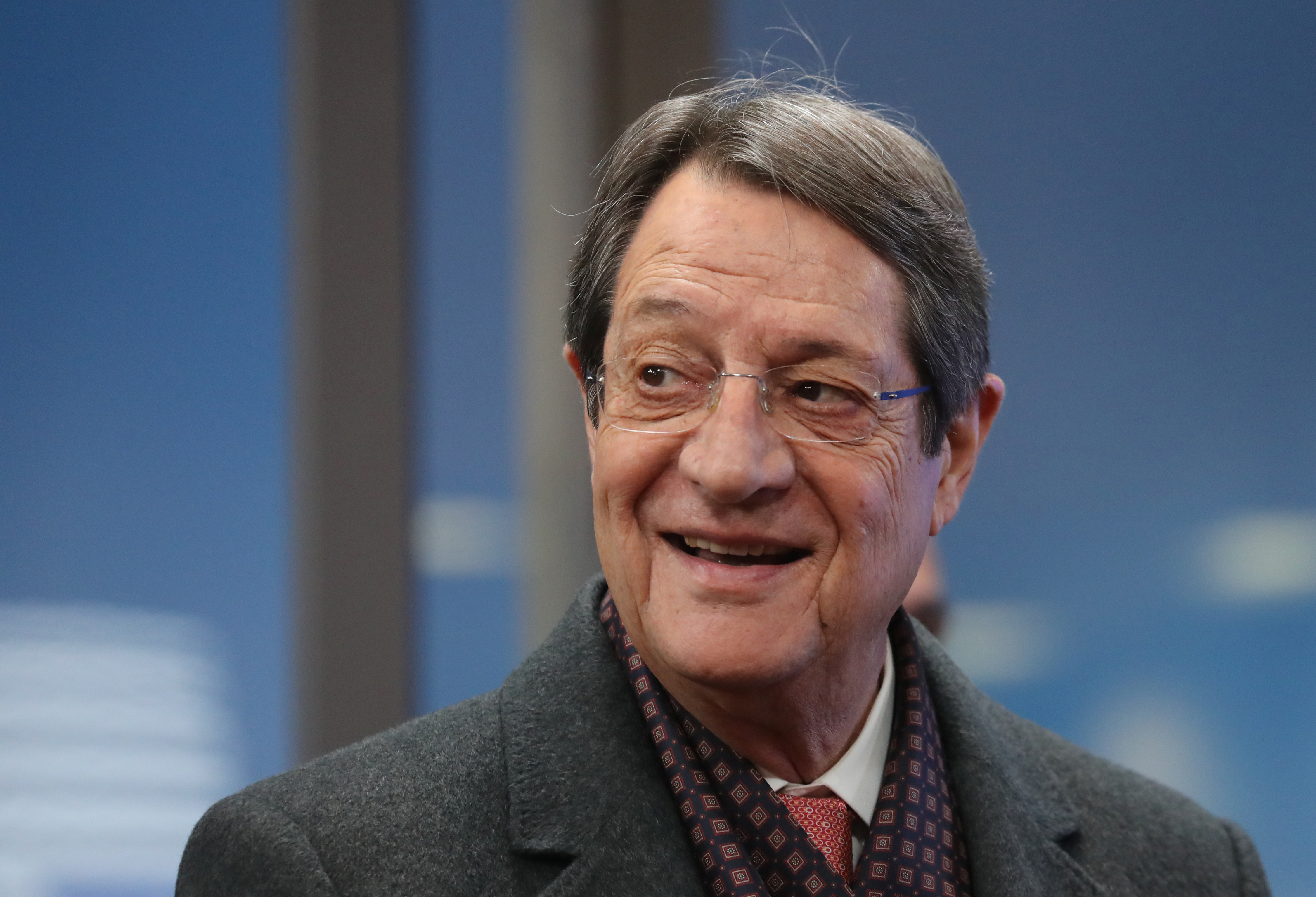 image Tales from the Coffeeshop: Nik the First refusing to bow out gracefully